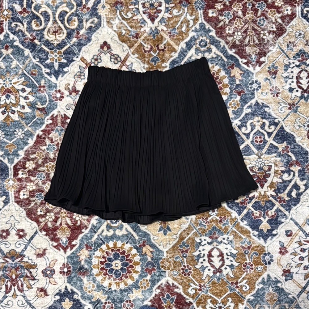 Elegant Black Pleated Skirt
